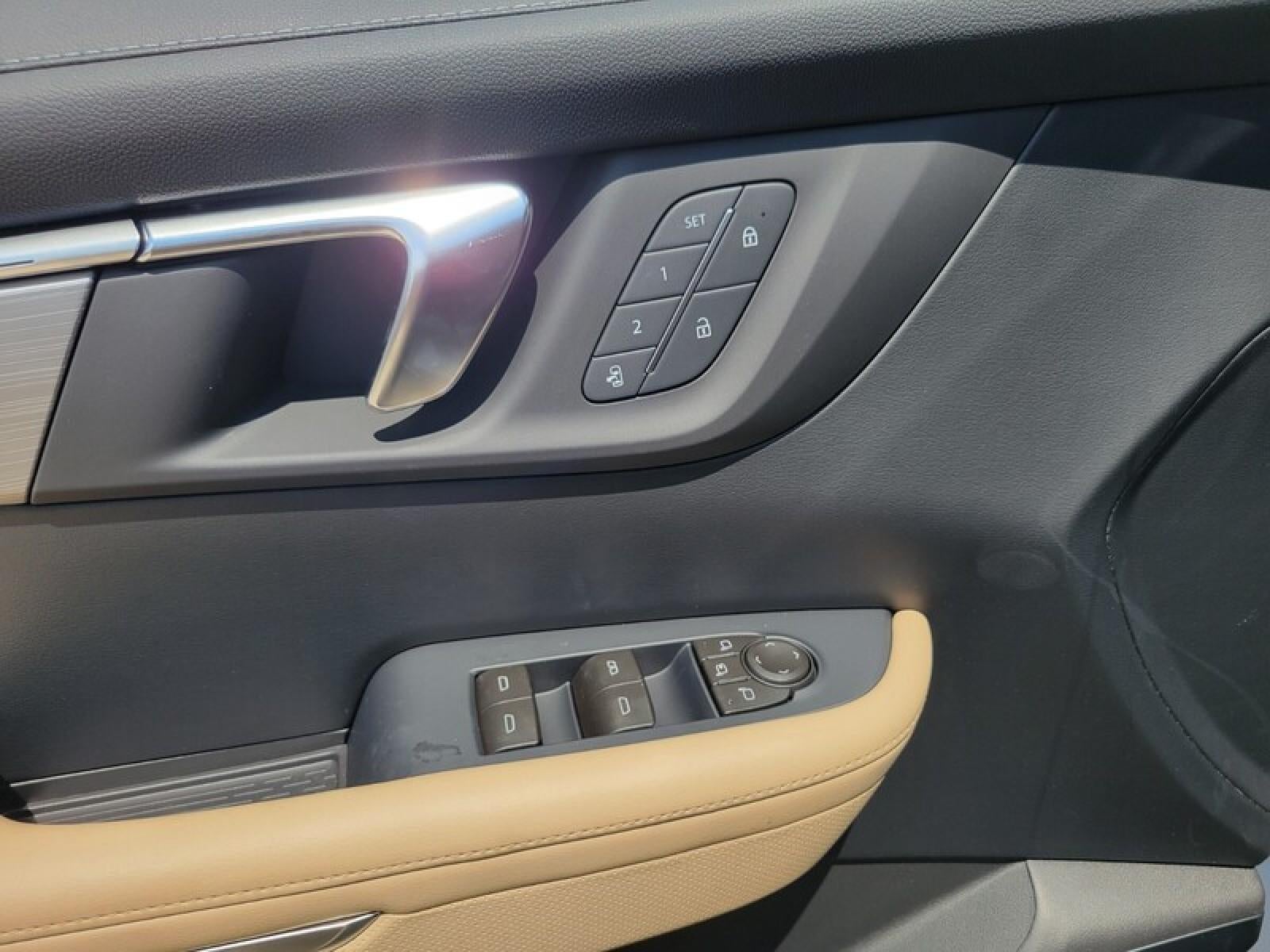 2027 Buick Enclave Preferred - Photo 16