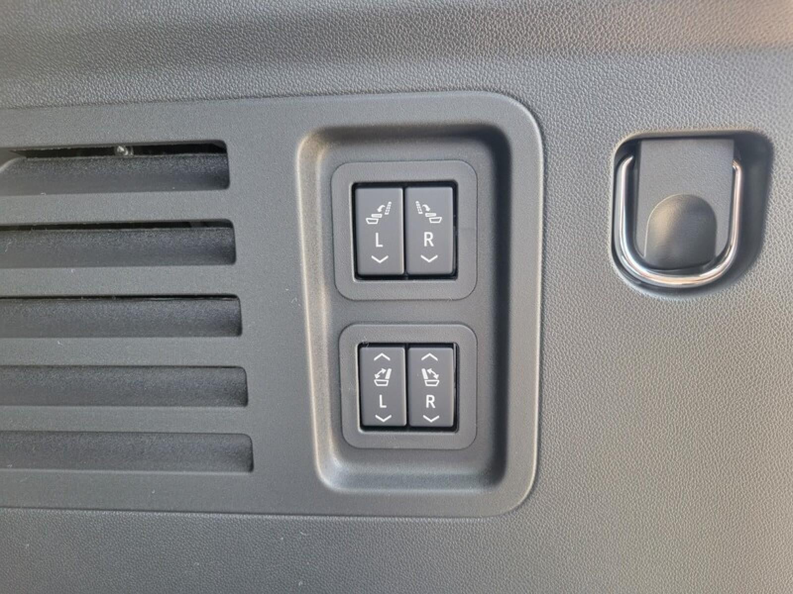 2027 Buick Enclave Preferred - Photo 8