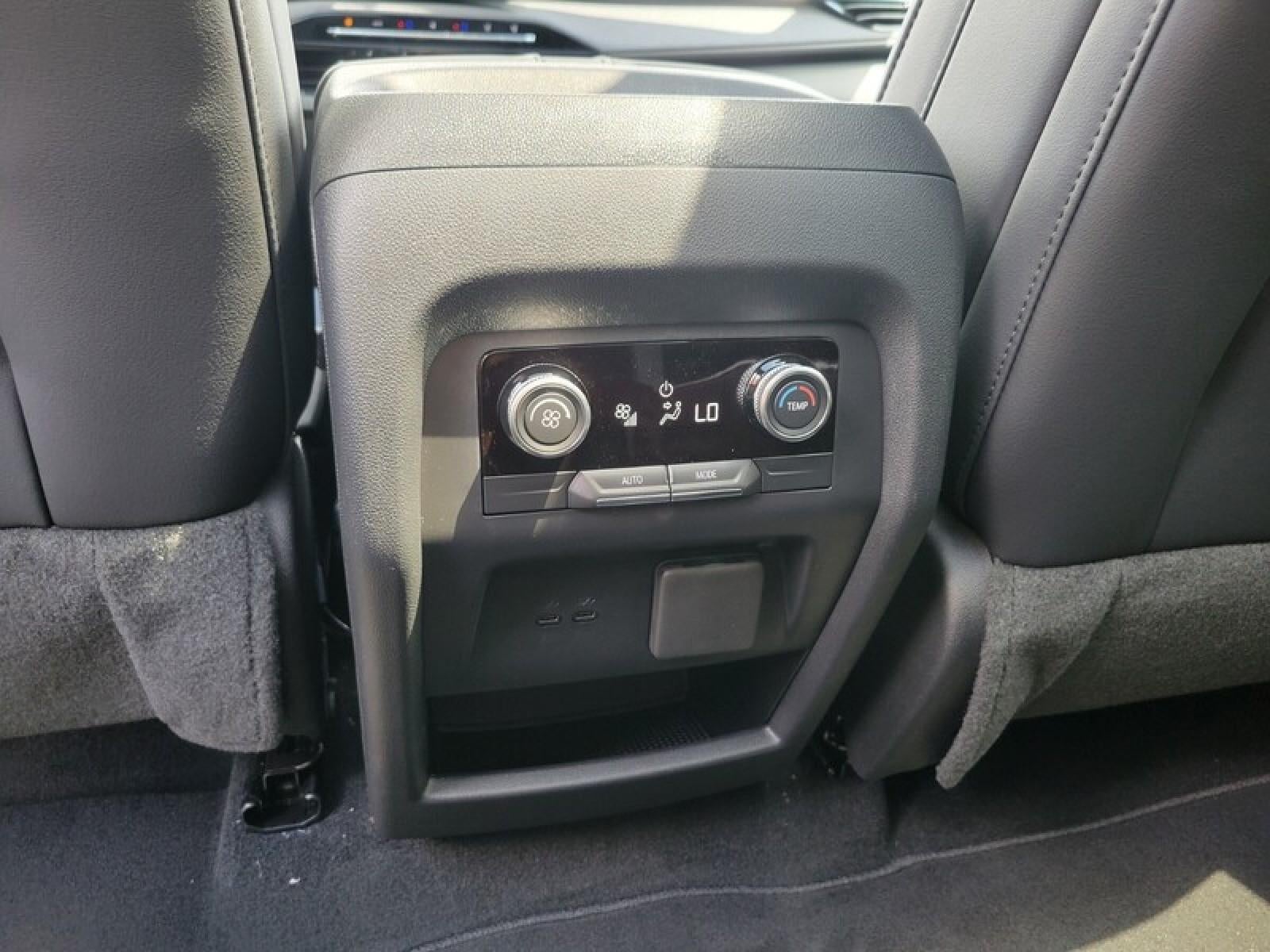 2027 Buick Enclave Sport Touring