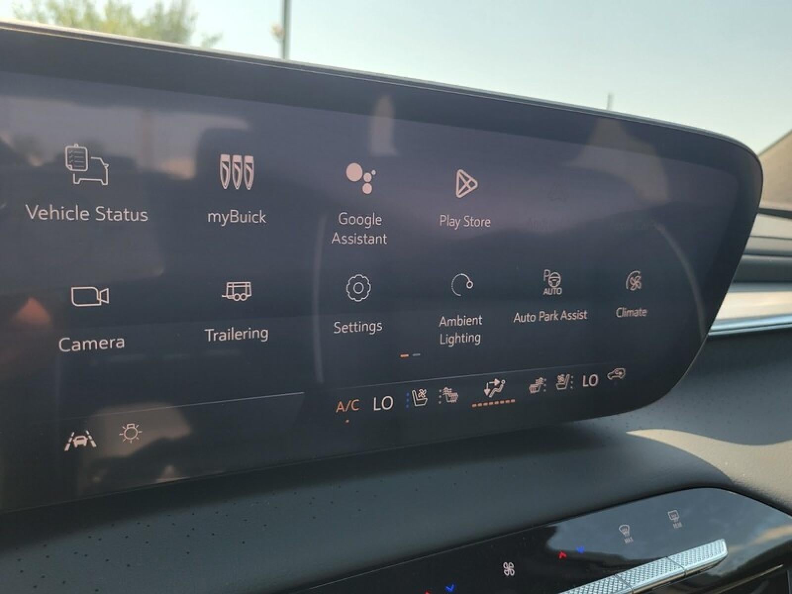 2026 Buick Enclave Avenir