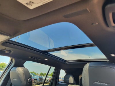 2026 Buick Enclave Avenir