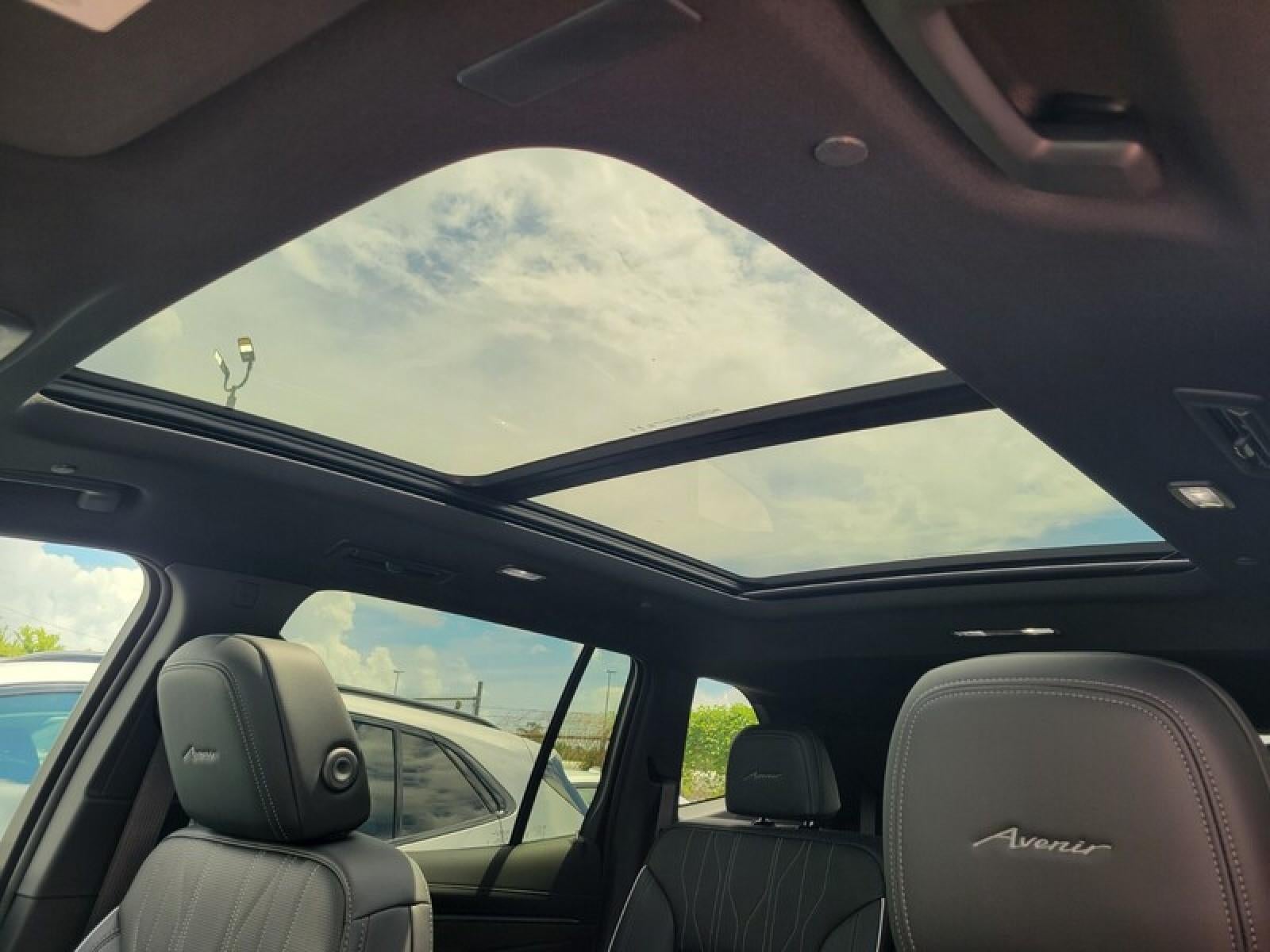 2027 Buick Enclave Avenir