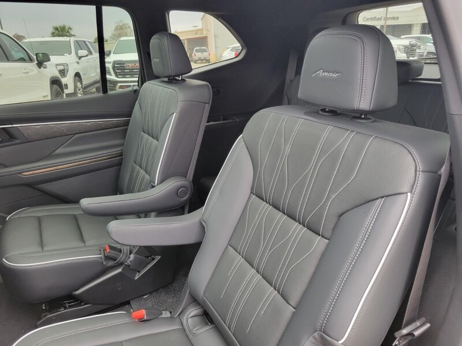 2025 Buick Enclave Avenir