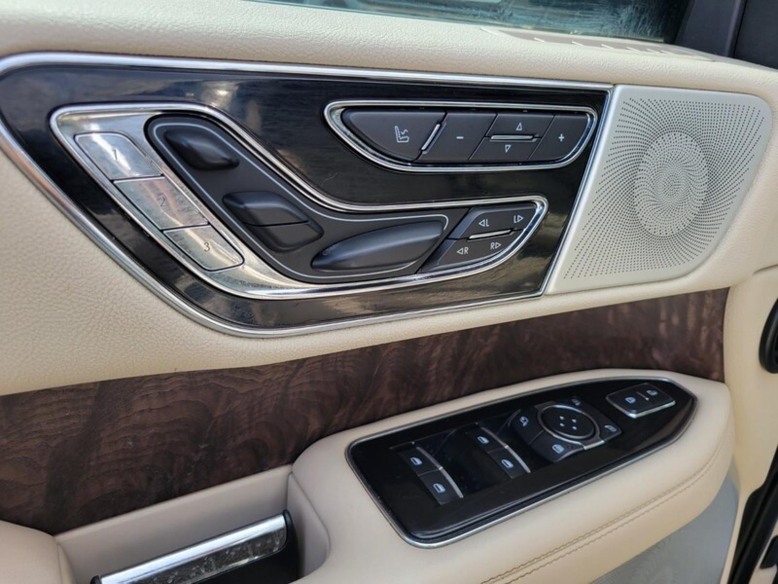 2020 Lincoln Navigator L Reserve