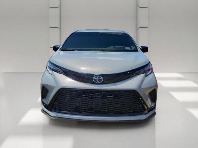 2025 Toyota Sienna XSE