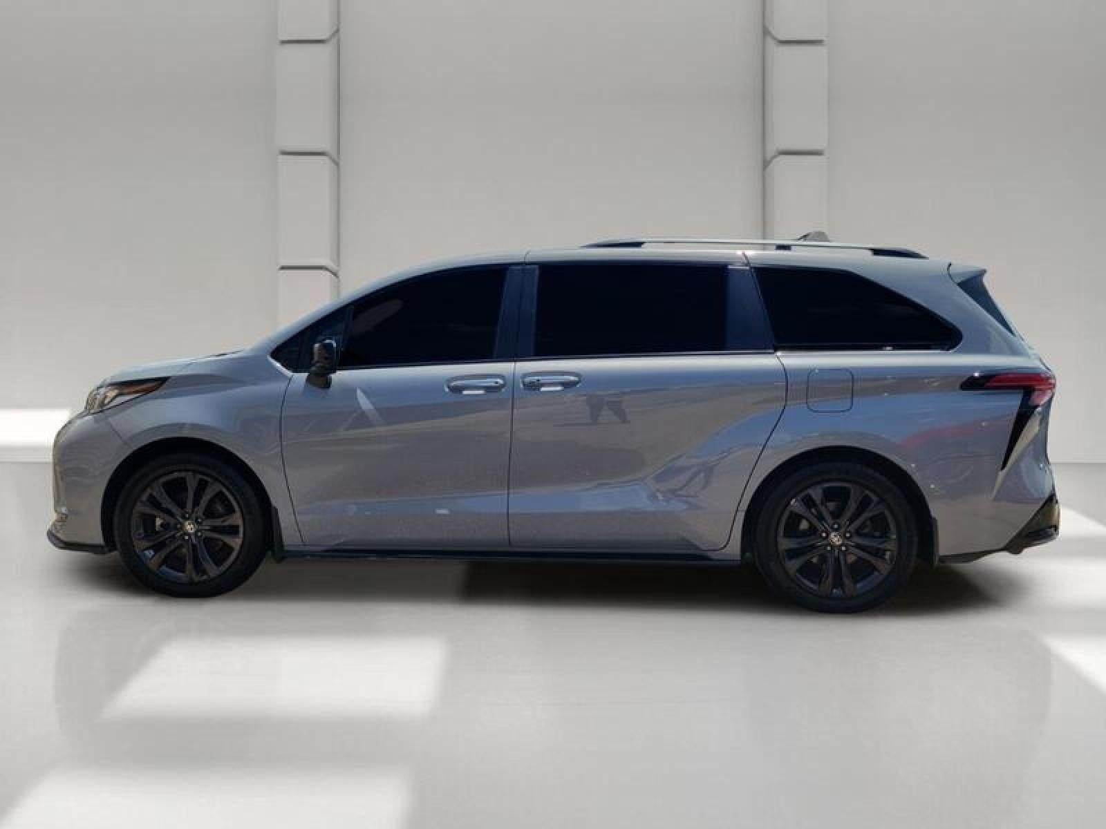 2025 Toyota Sienna XSE