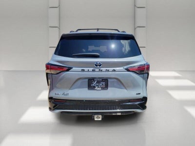 2025 Toyota Sienna XSE