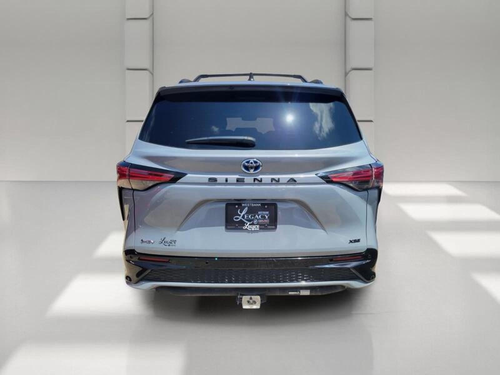 2025 Toyota Sienna XSE