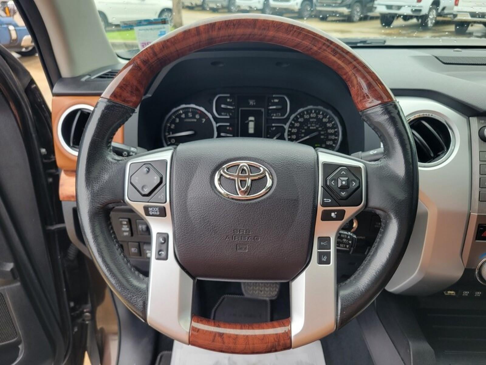 2021 Toyota Tundra 2WD Platinum