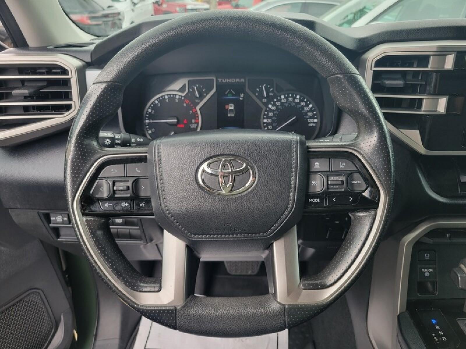2022 Toyota Tundra 4WD SR5