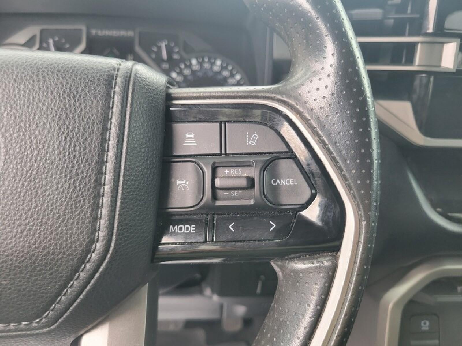 2022 Toyota Tundra 4WD SR5