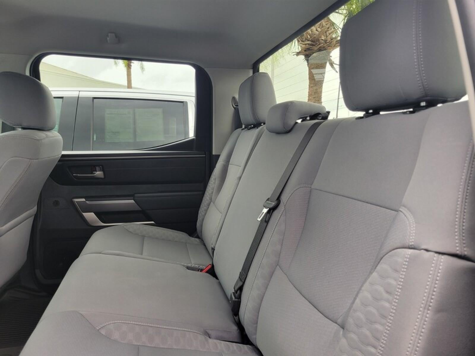 2022 Toyota Tundra 4WD SR5