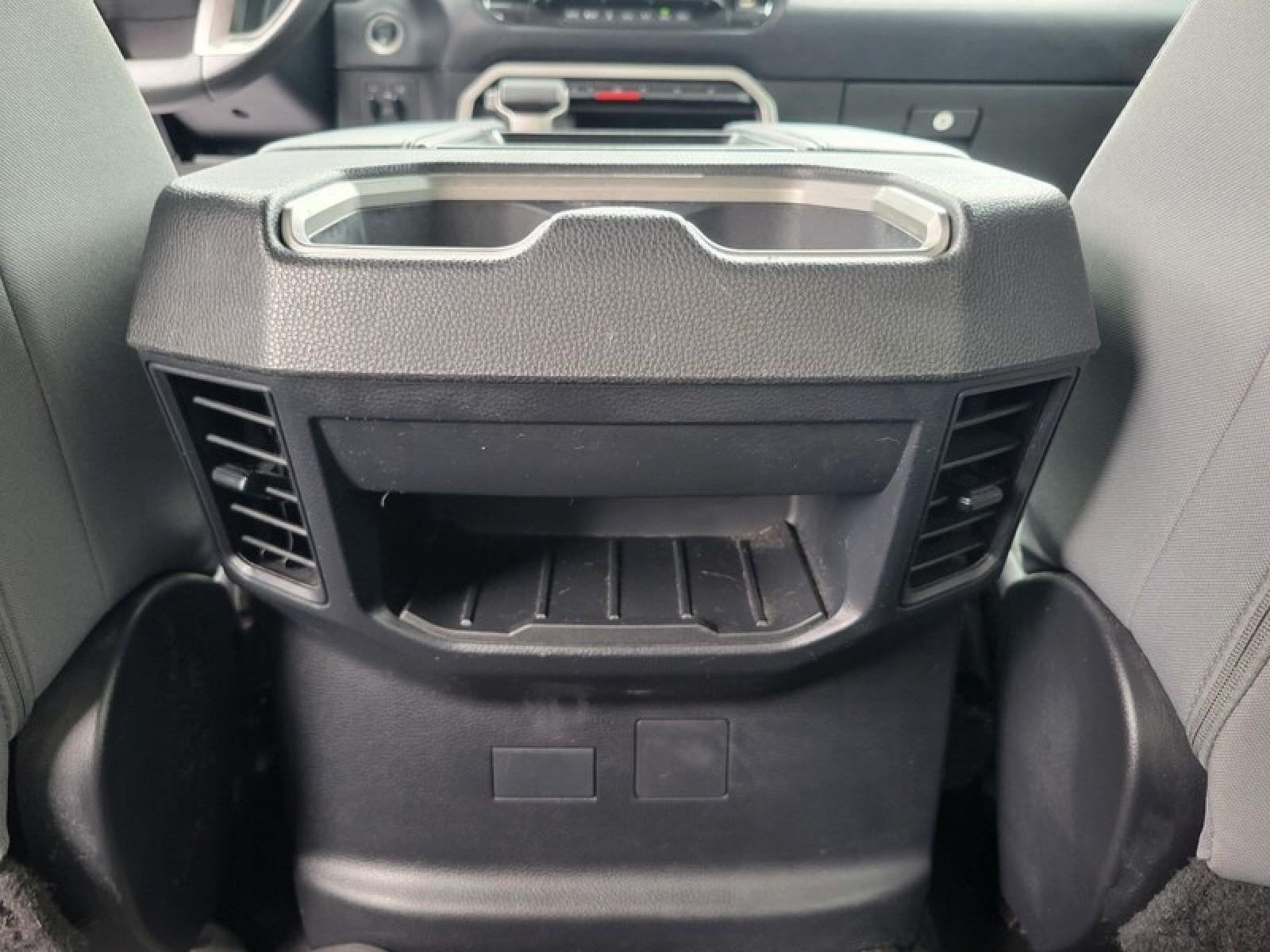 2022 Toyota Tundra 4WD SR5