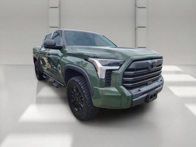 2022 Toyota Tundra 4WD SR5