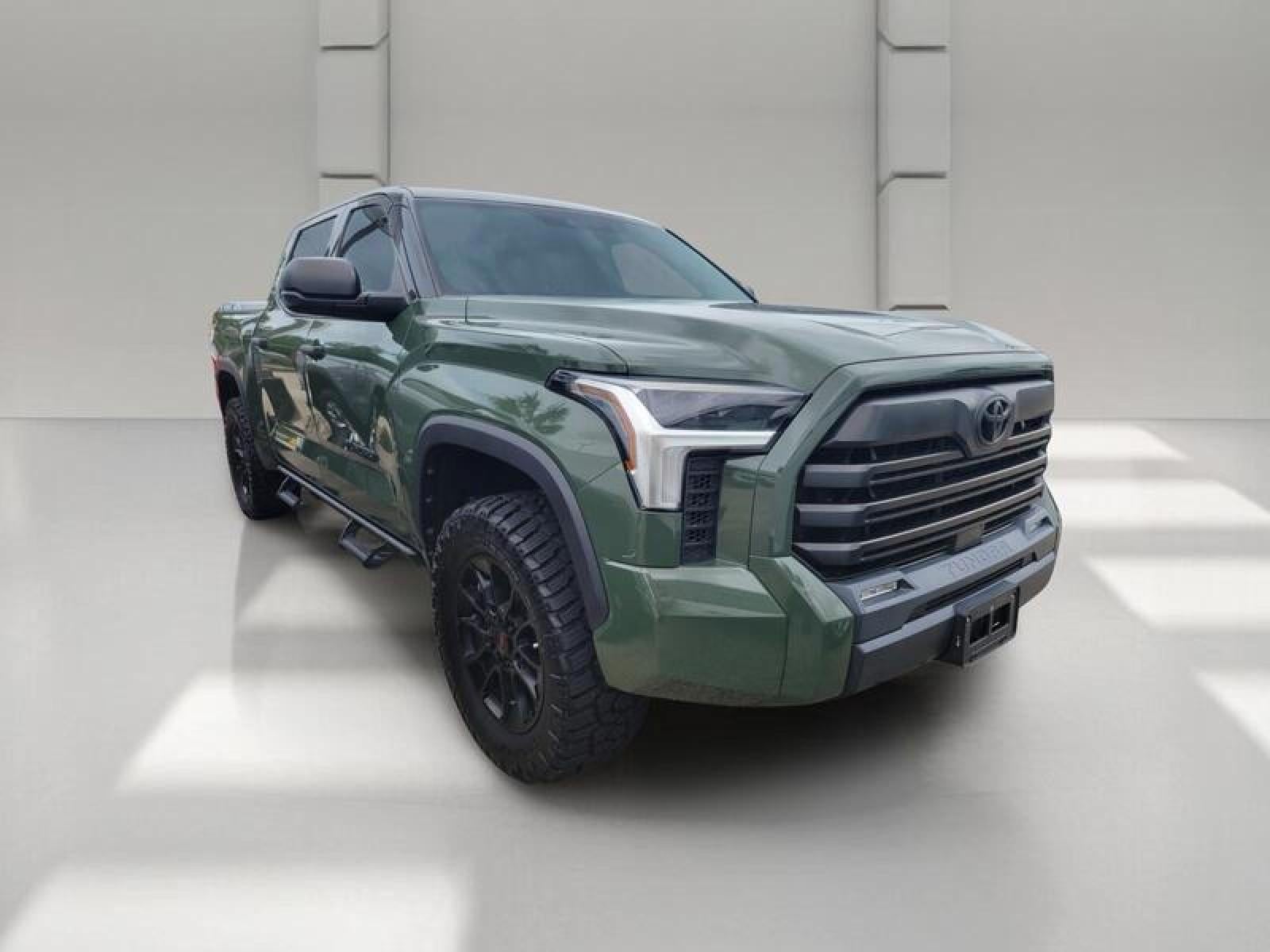 2022 Toyota Tundra 4WD SR5