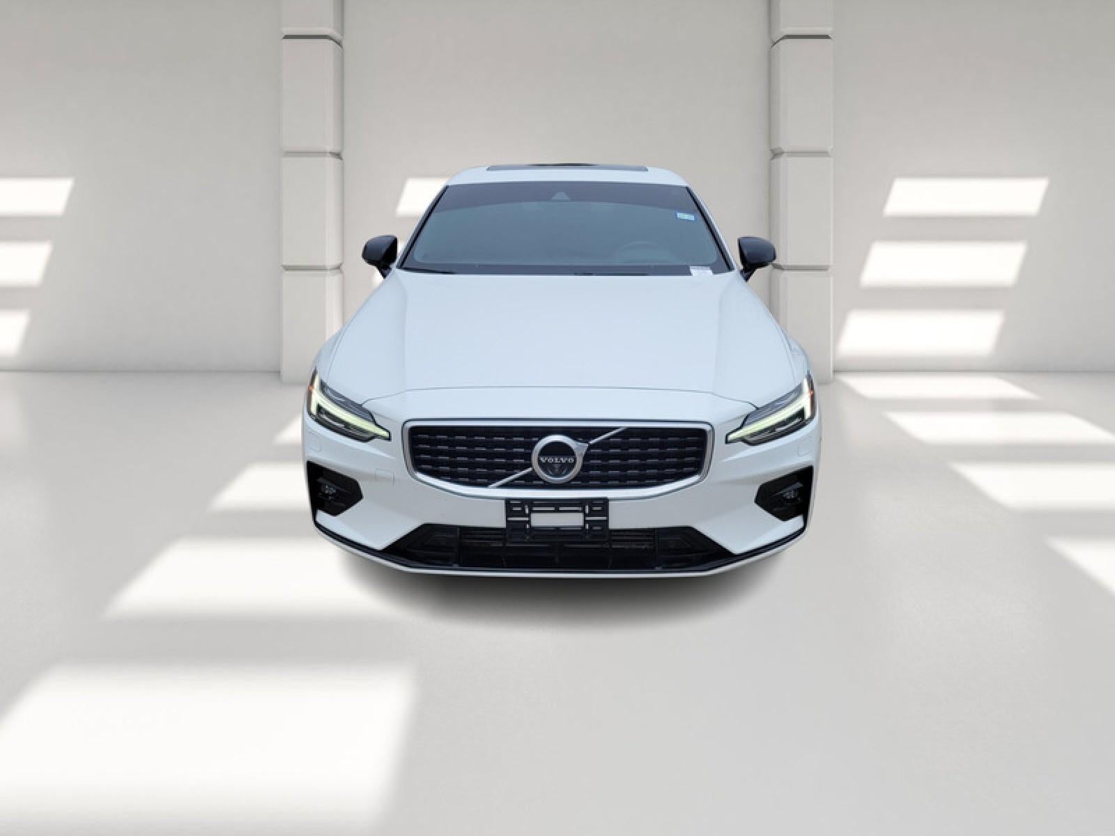 2019 Volvo S60 R-Design