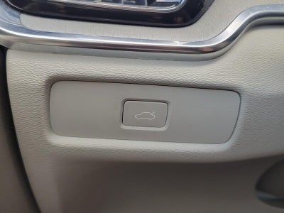 2024 Volvo S60 Plus Dark Theme