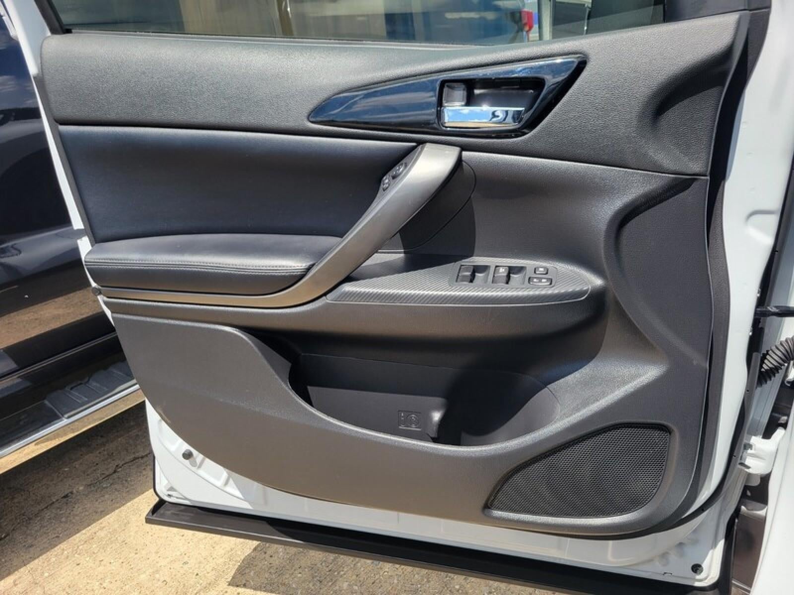 2025 Mitsubishi Eclipse Cross SE