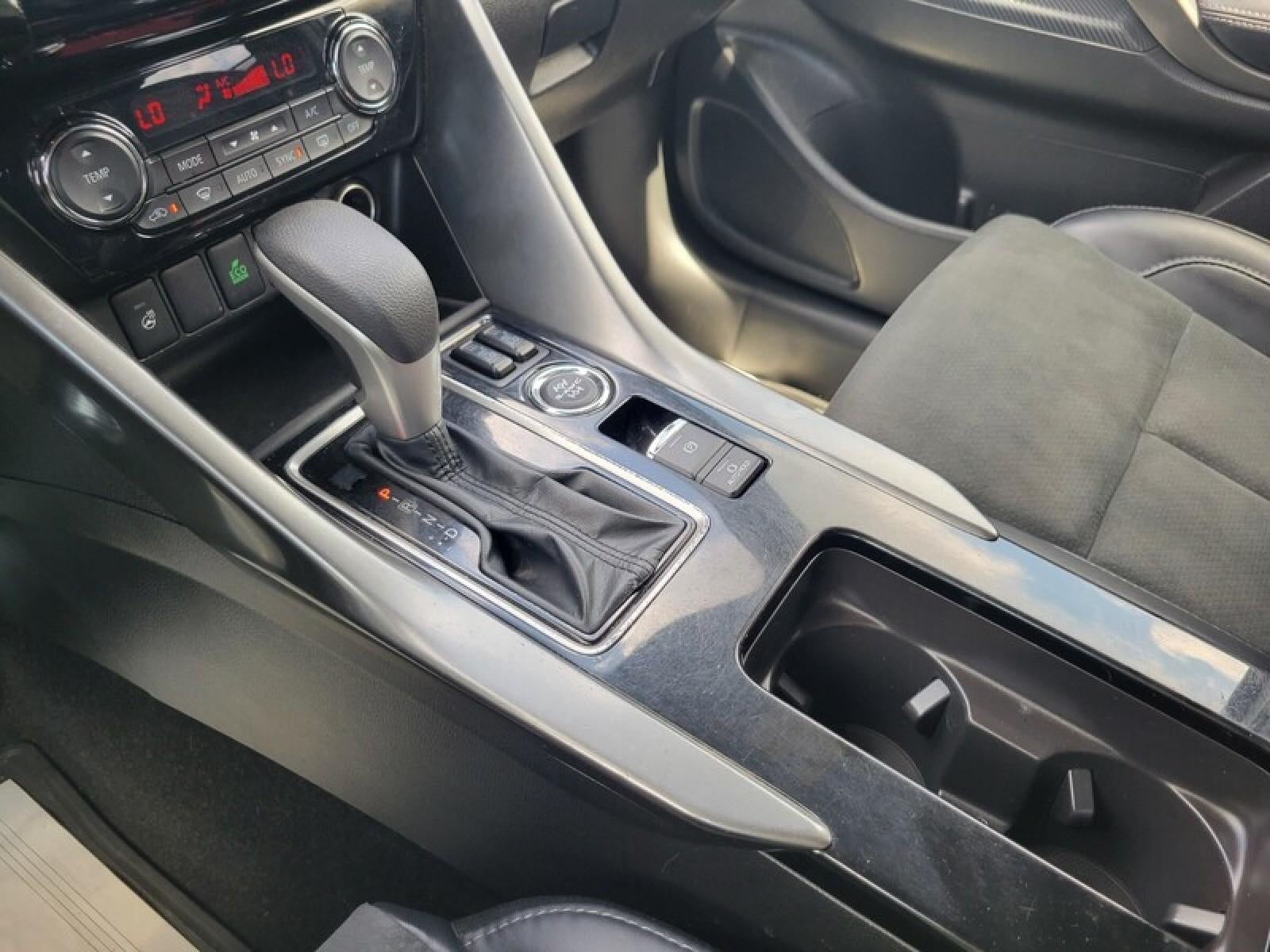 2025 Mitsubishi Eclipse Cross SE