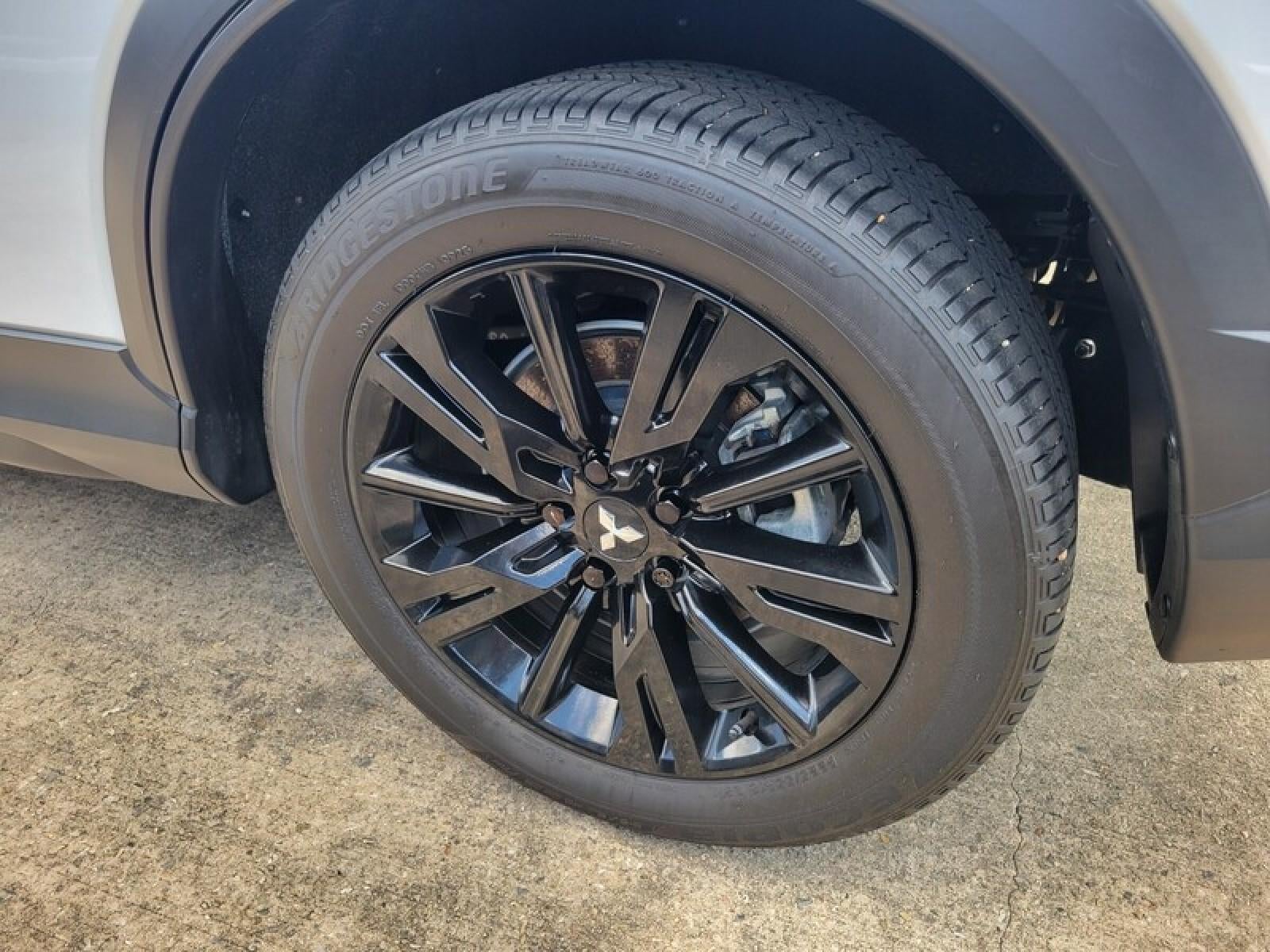 2025 Mitsubishi Eclipse Cross SE