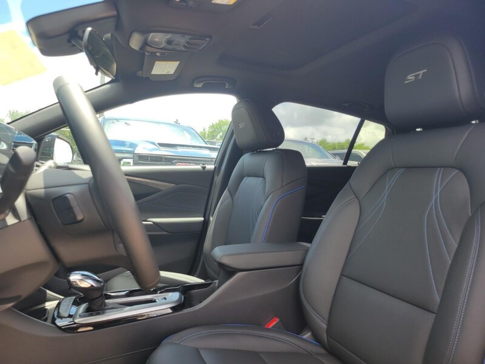 2026 Buick Envista Sport Touring - Photo 12