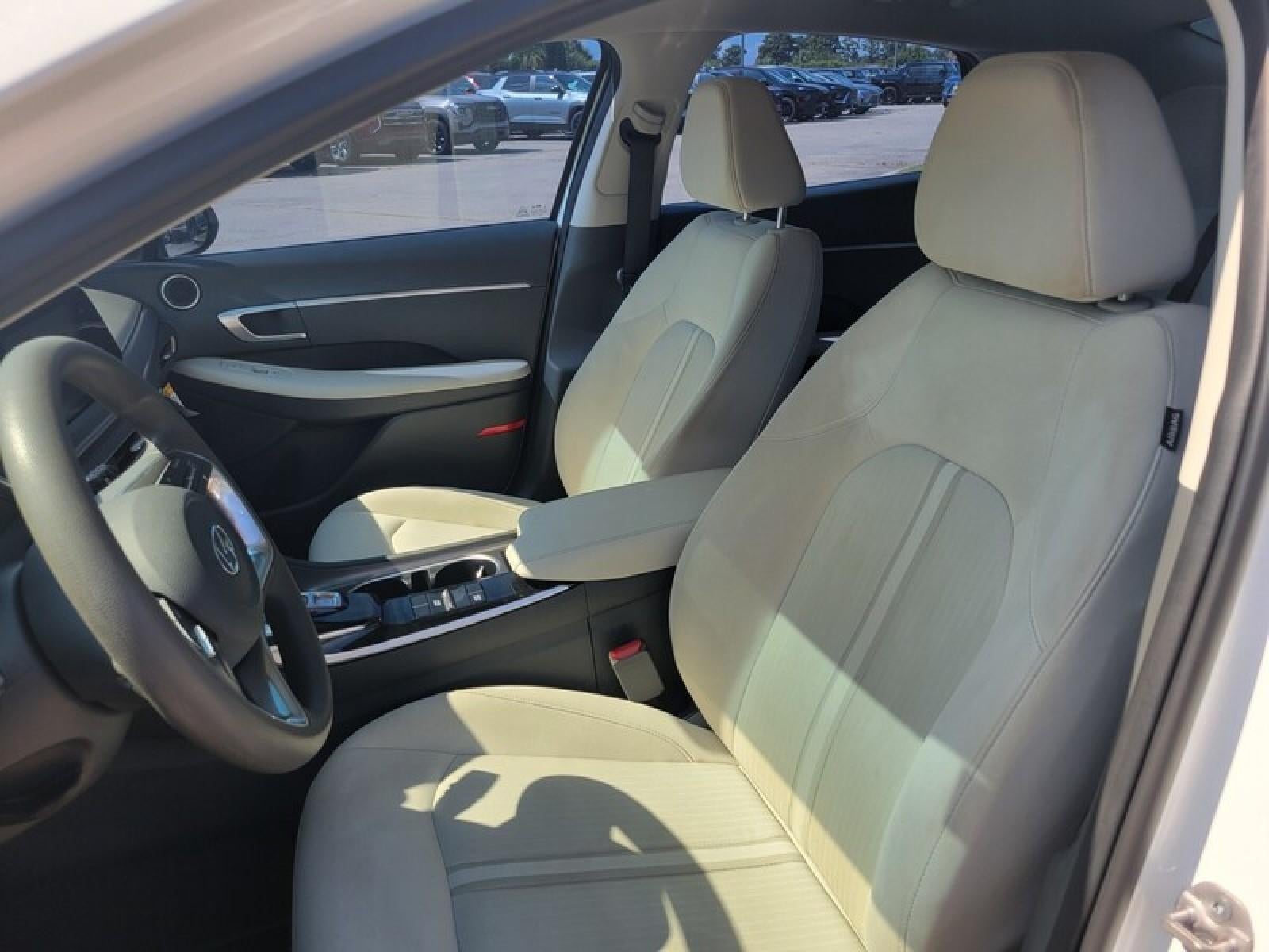 2023 Hyundai Sonata SE