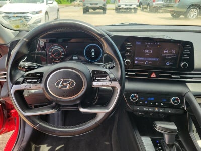 2022 Hyundai Elantra SEL