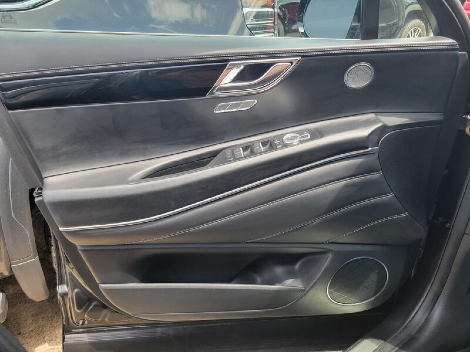 2025 Genesis GV80 2.5T Standard