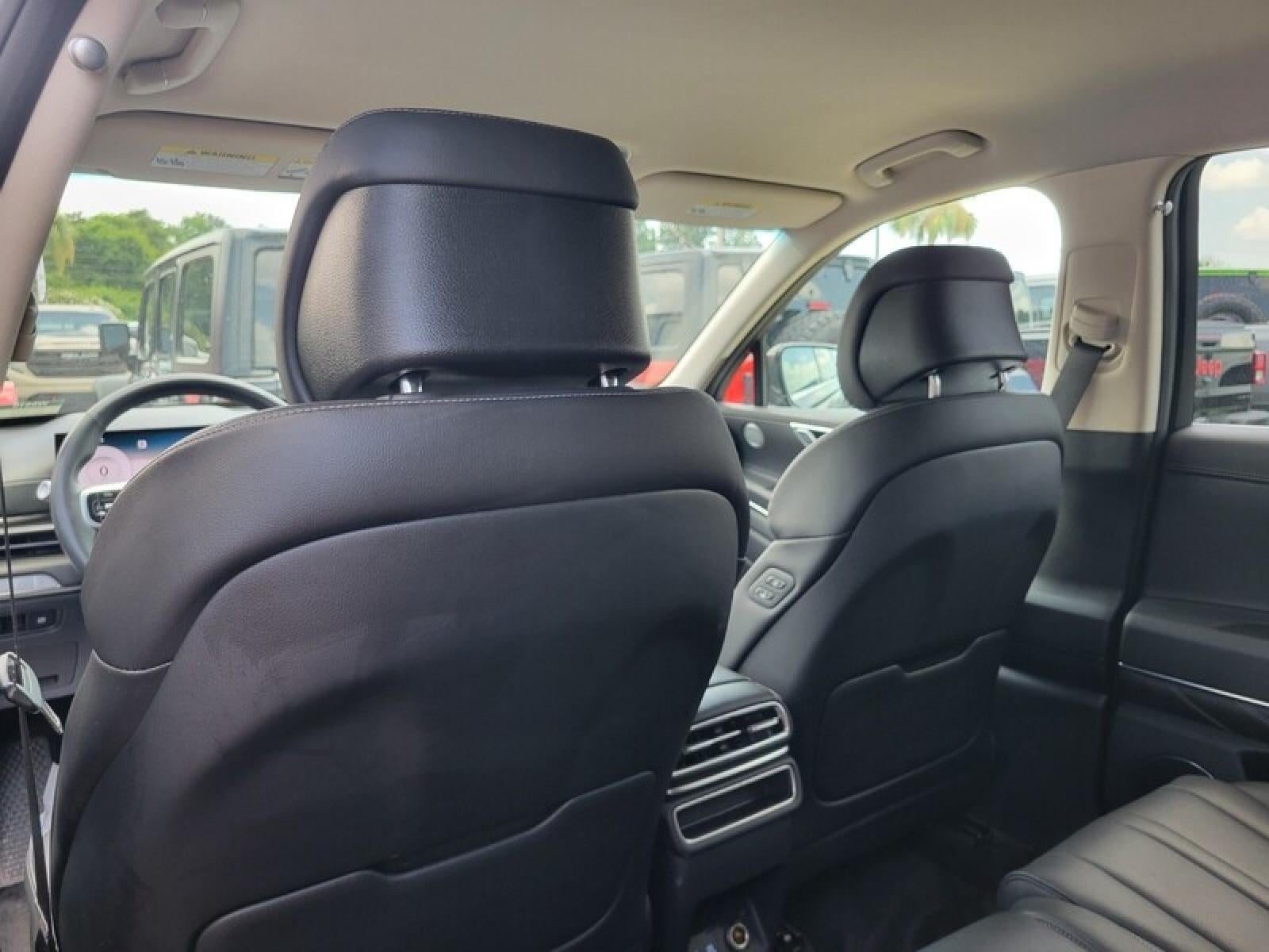 2025 Genesis GV80 2.5T Standard