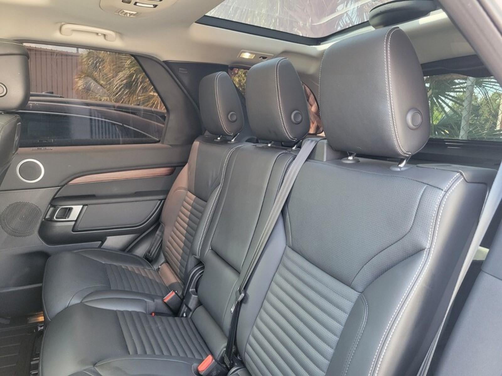 2024 Land Rover Discovery S