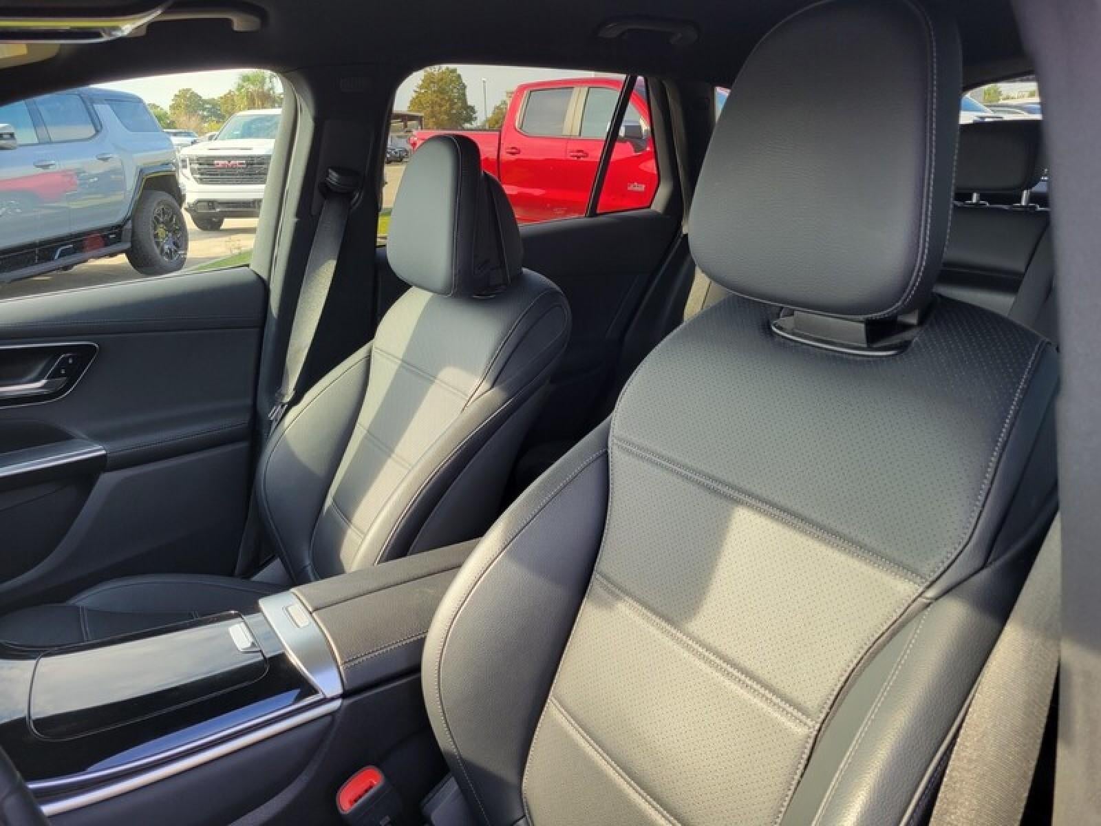 2024 Mercedes-Benz GLC GLC 300