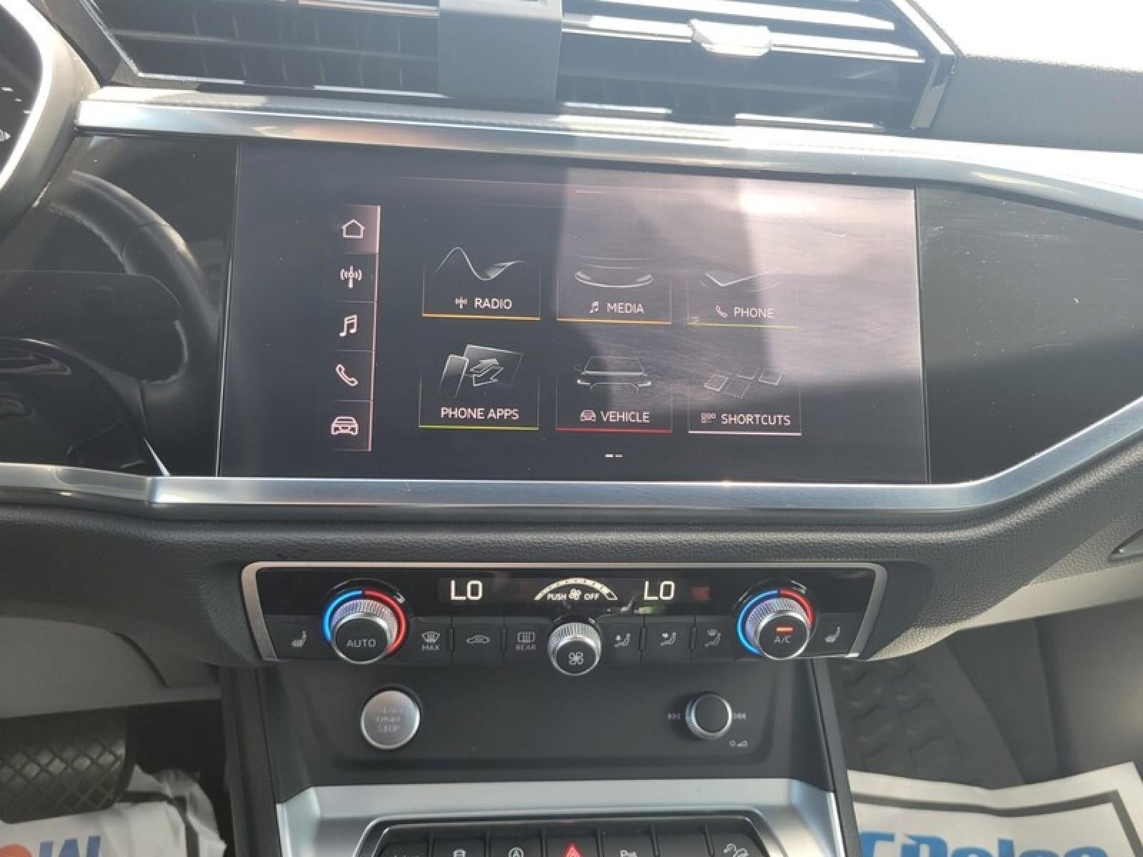 2020 Audi Q3 S line Premium