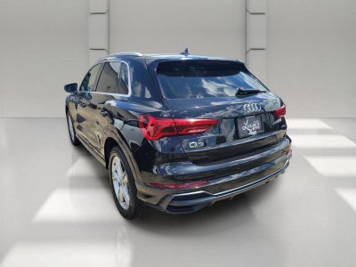 2020 Audi Q3 S line Premium