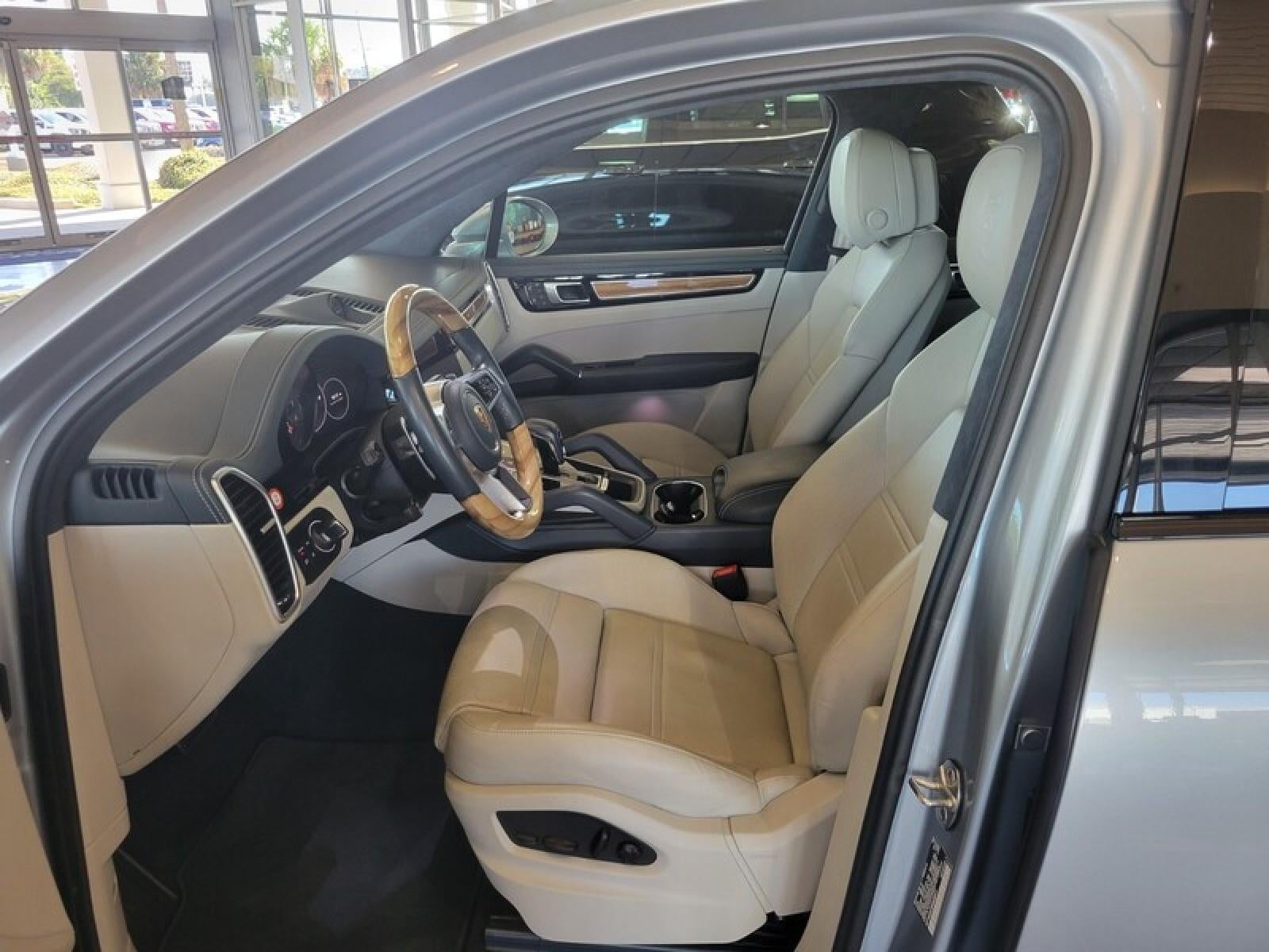 2022 Porsche Cayenne GTS