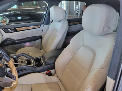 2022 Porsche Cayenne GTS