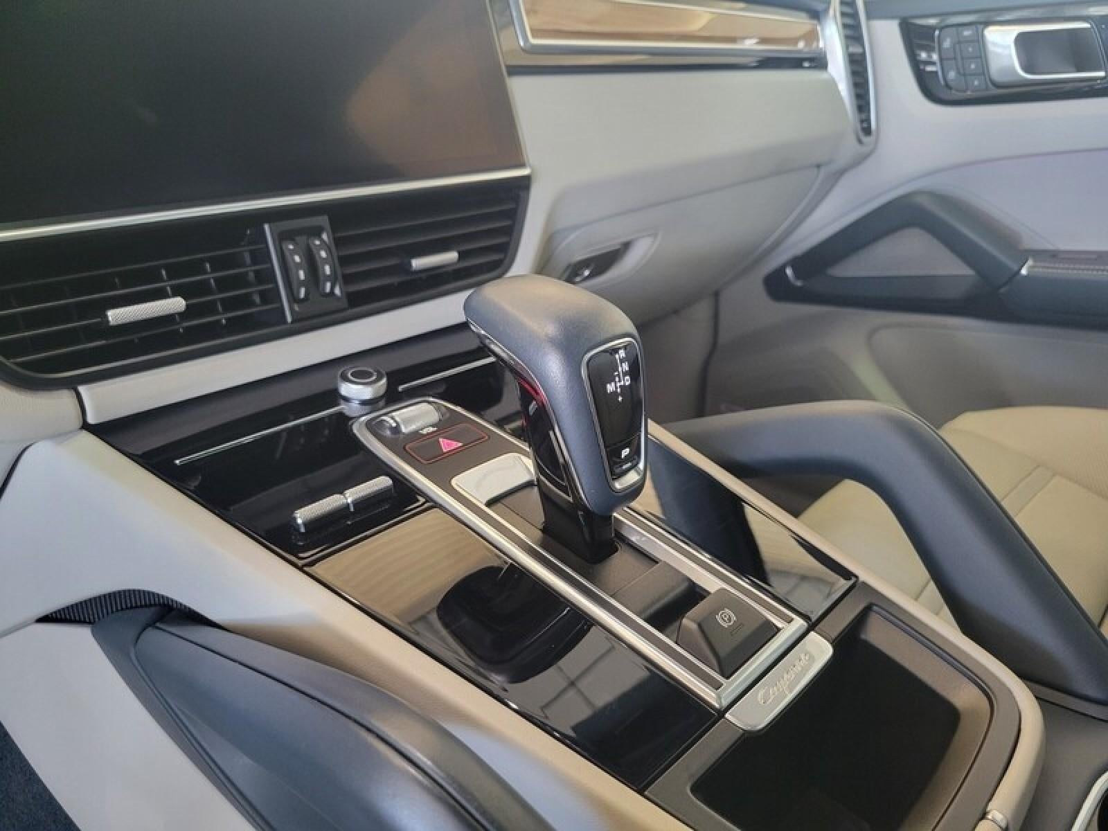 2022 Porsche Cayenne GTS