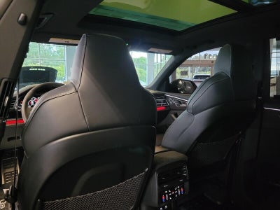 2022 Audi RS Q8 Base