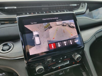 2023 Jeep Grand Cherokee Overland