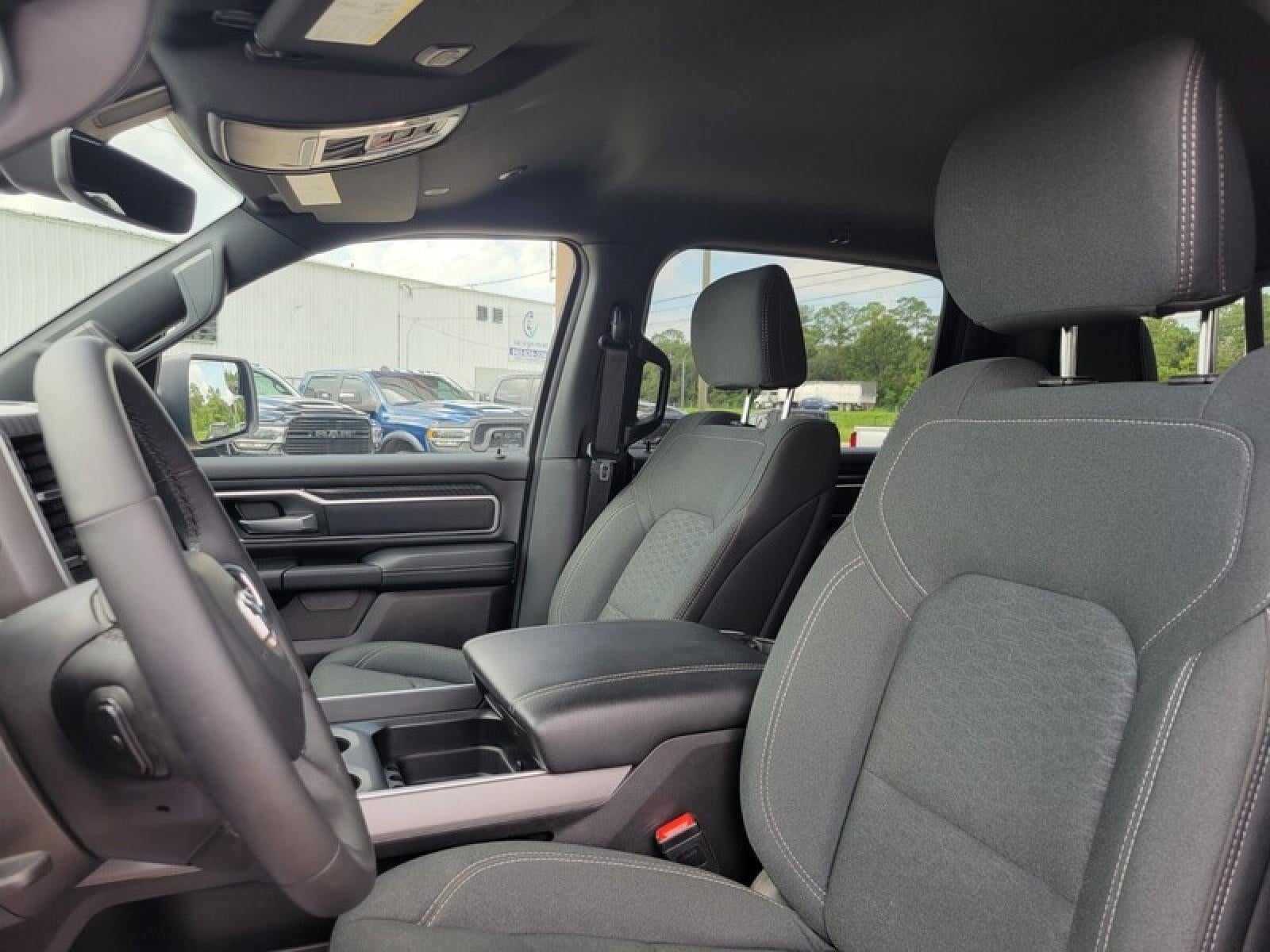 2025 RAM 1500 XLT