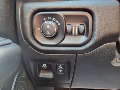2025 RAM 1500 XLT