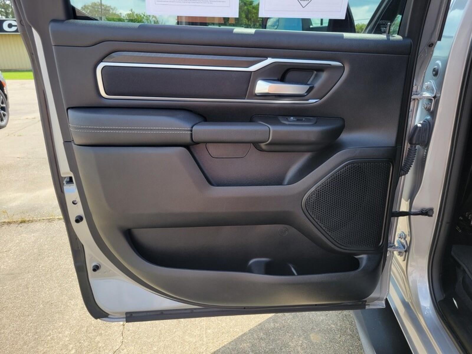 2025 RAM 1500 XLT