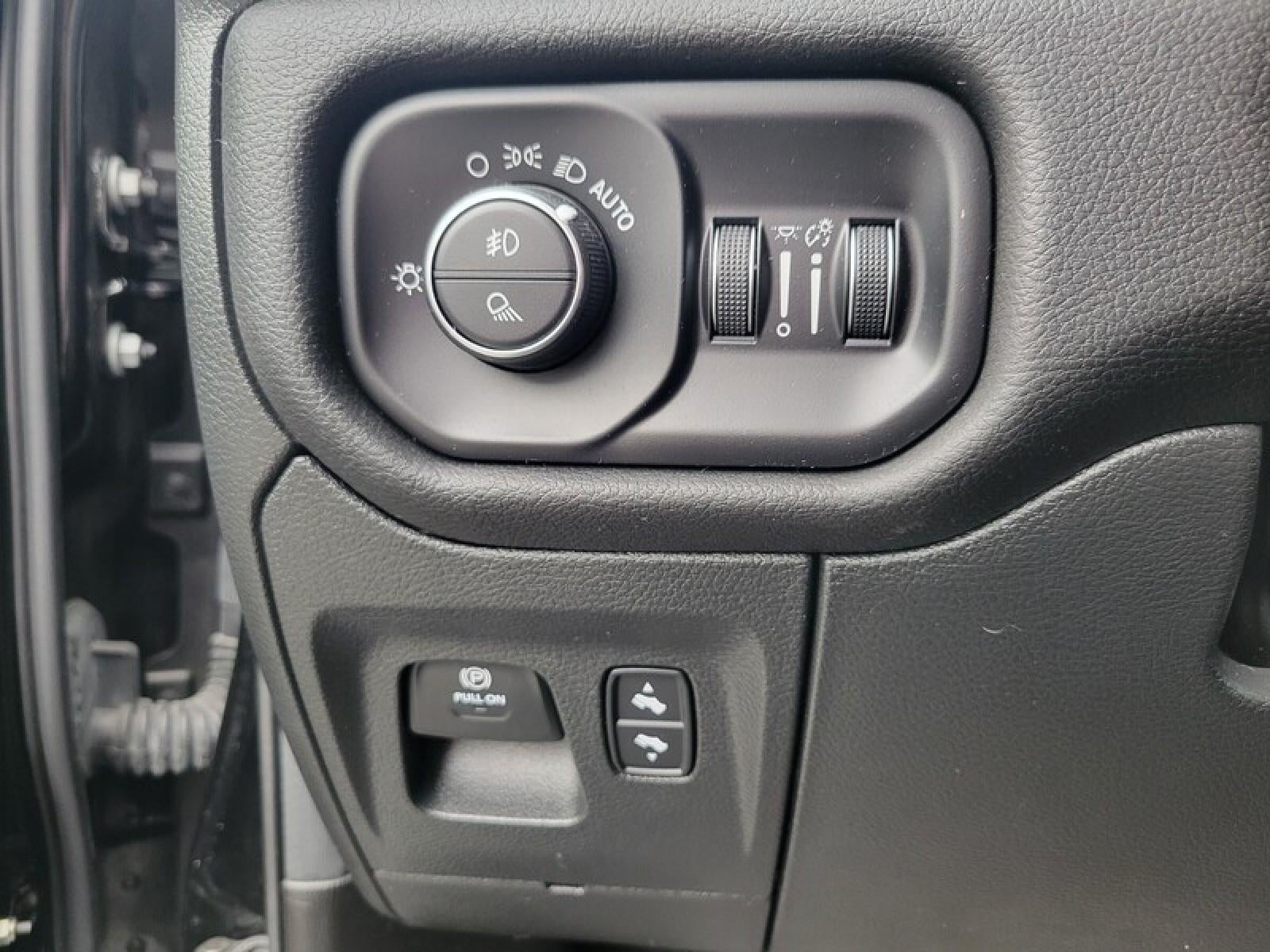 2024 RAM 1500 Laramie
