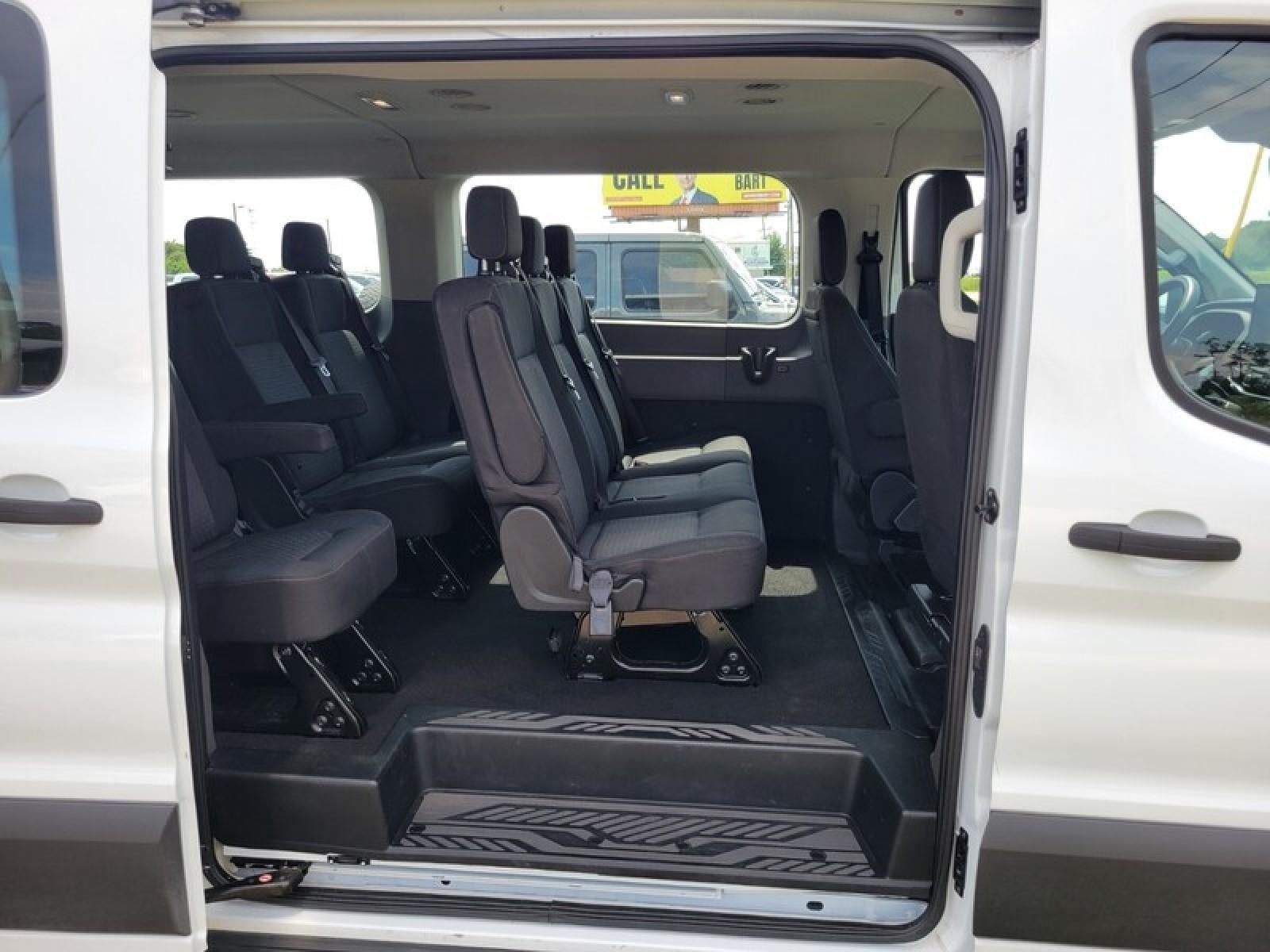 2023 Ford Transit Passenger Wagon XL