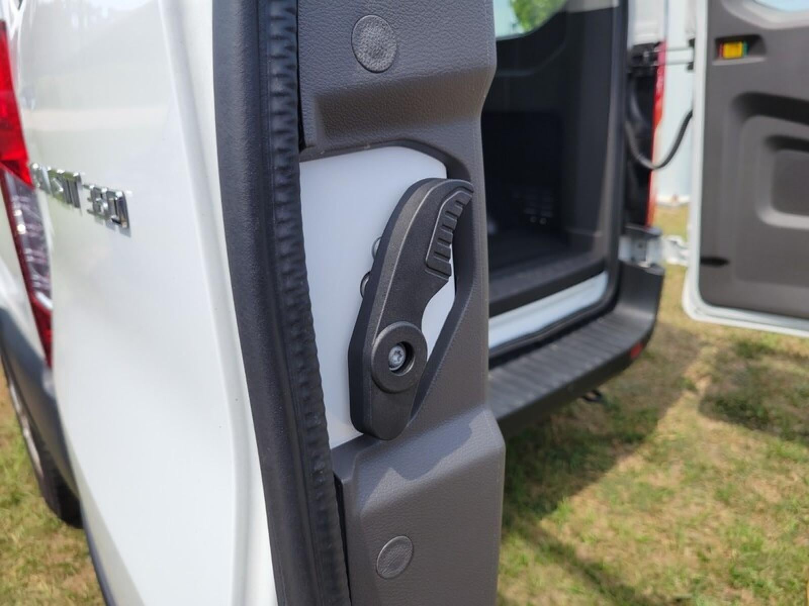 2023 Ford Transit Passenger Wagon XL