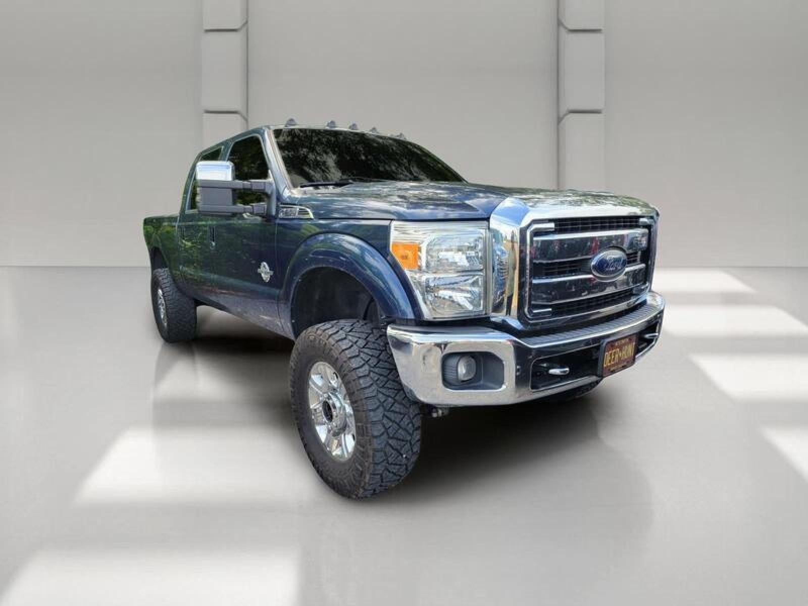 2016 Ford Super Duty F-250 SRW Lariat