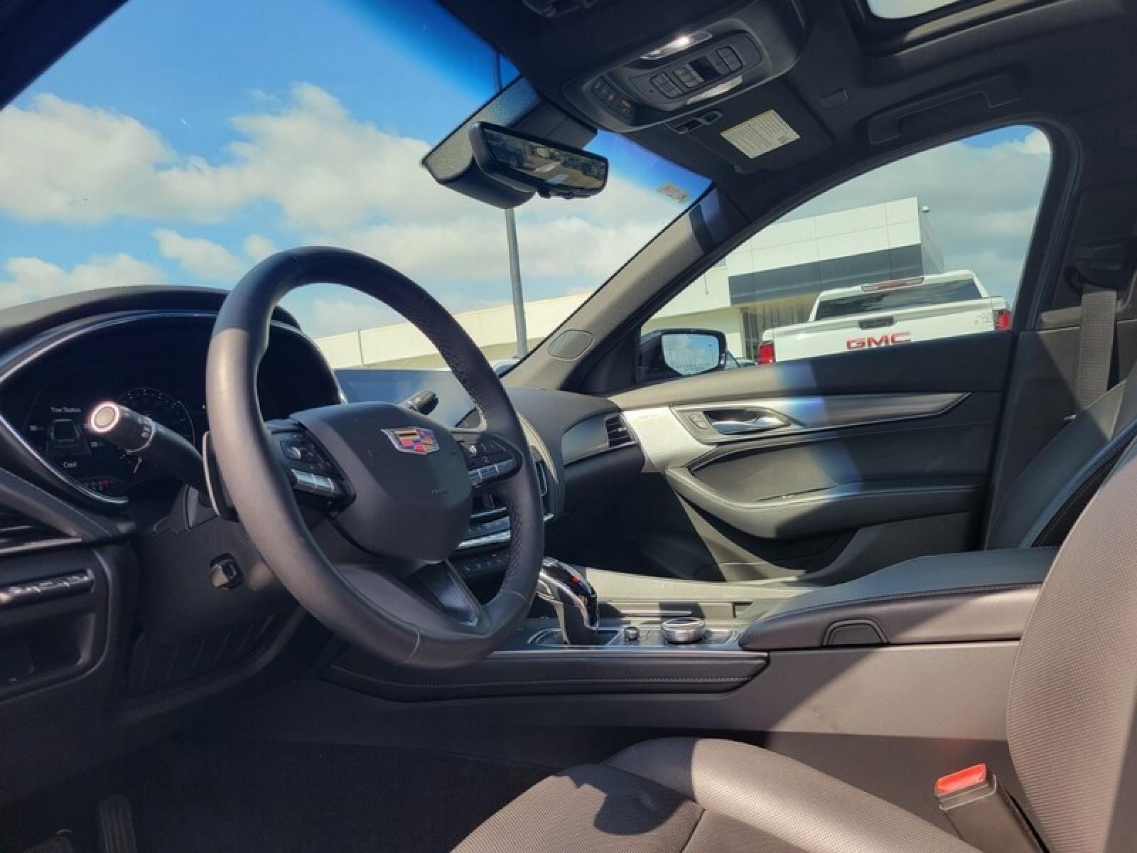 2022 Cadillac CT5 Premium Luxury