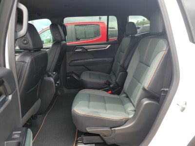 2024 GMC Acadia AT4