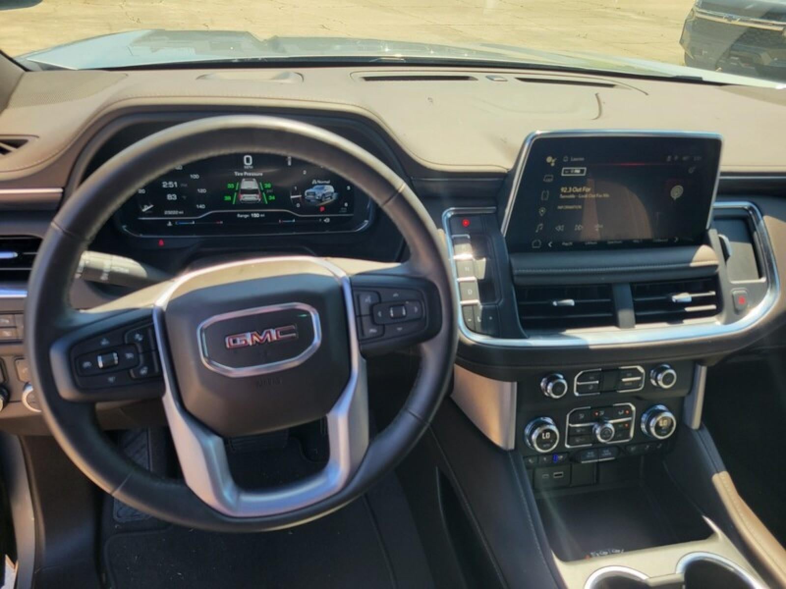 2024 GMC Yukon SLT