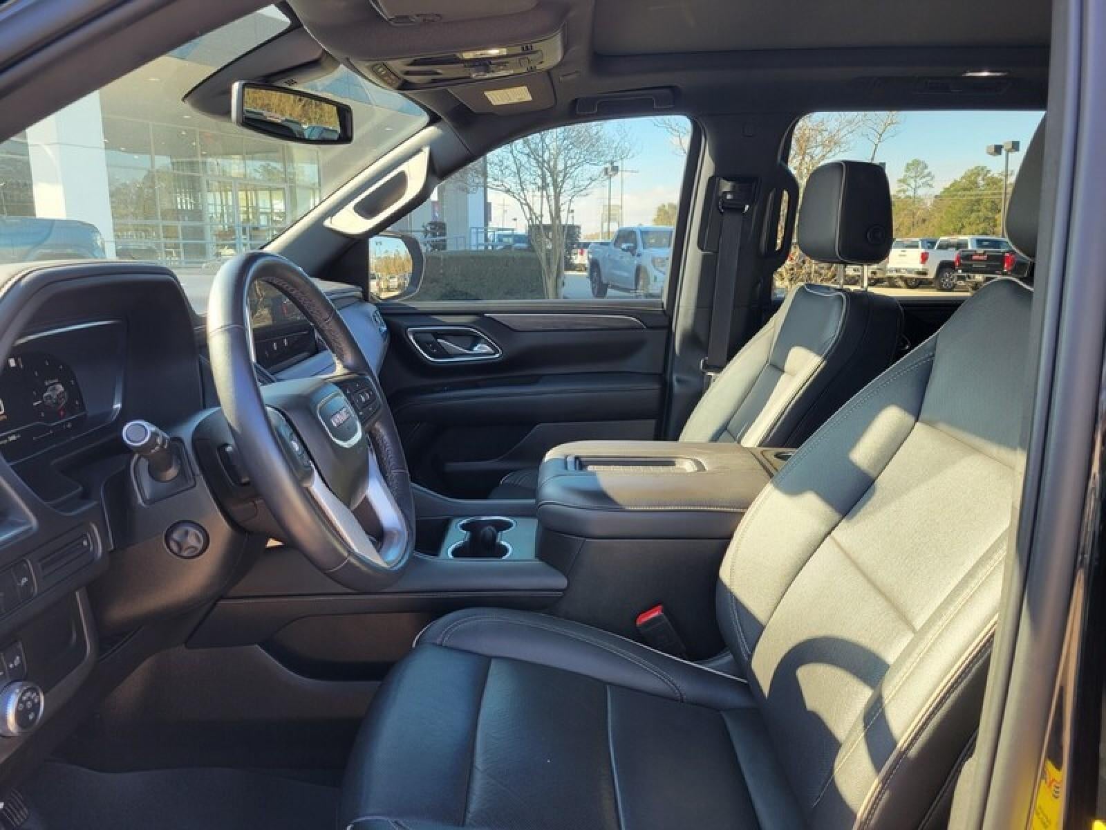 2022 GMC Yukon XL SLT