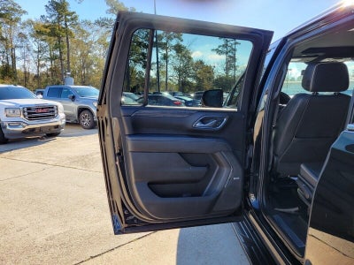 2022 GMC Yukon XL SLT